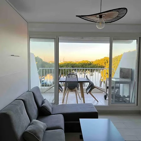 Le Belle Vue アパート *